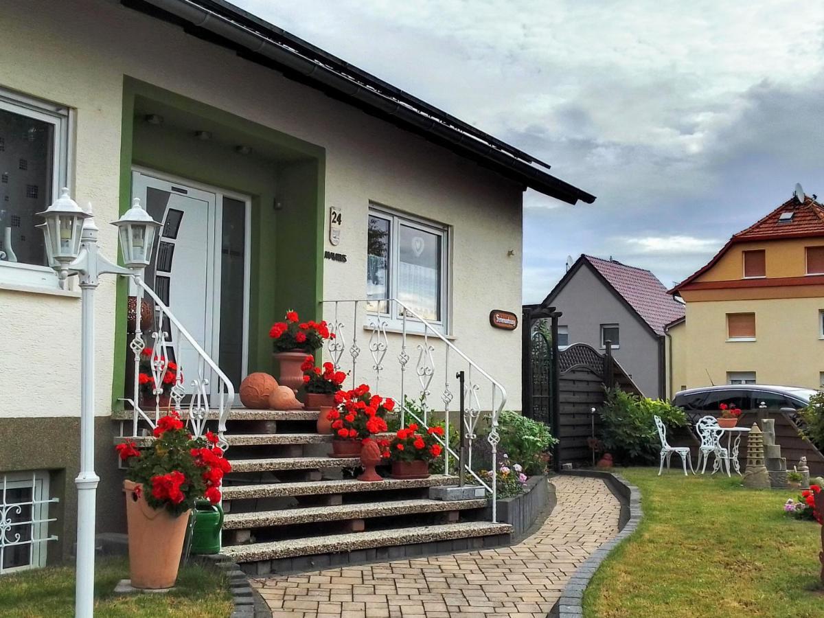 Haus Heidrun Apartment Dolgesheim Exterior photo